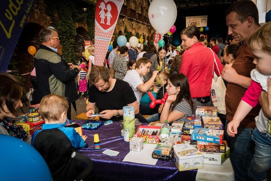 Familienfest 12. Juni 2016 Familienfest 12. Juni 2016