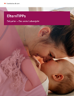 Titelbild: Mutter kuschelt mit Baby Titelbild: Mutter kuschelt mit Baby