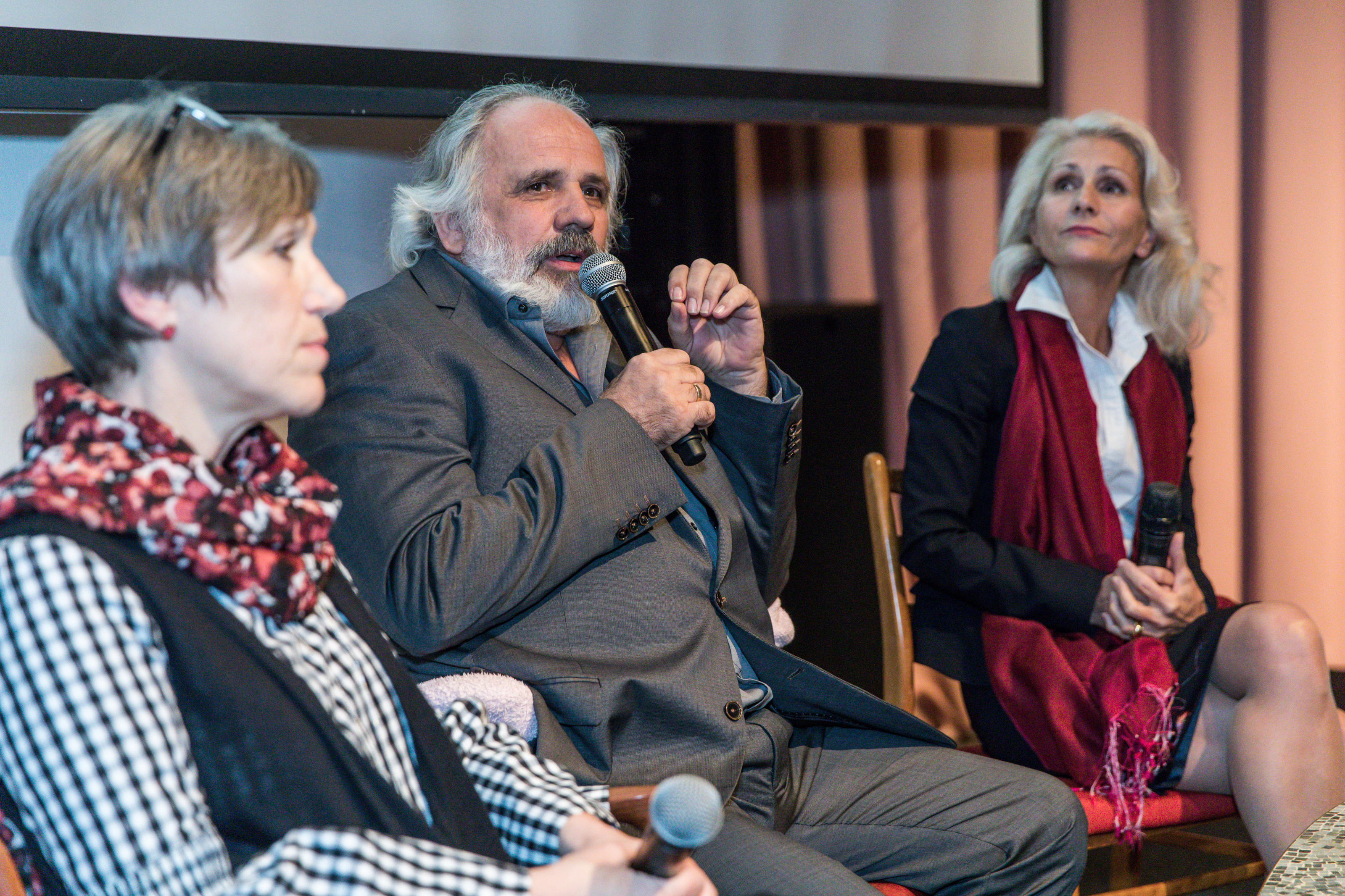 v.l.n.r.: Doris Fleck (Institut für Familienfragen), Dr. Philip Streit (Institut für Kind, Jugend und Familie),  Prof.in Dr.in Martina Leibovici-Mühlberger, MSc