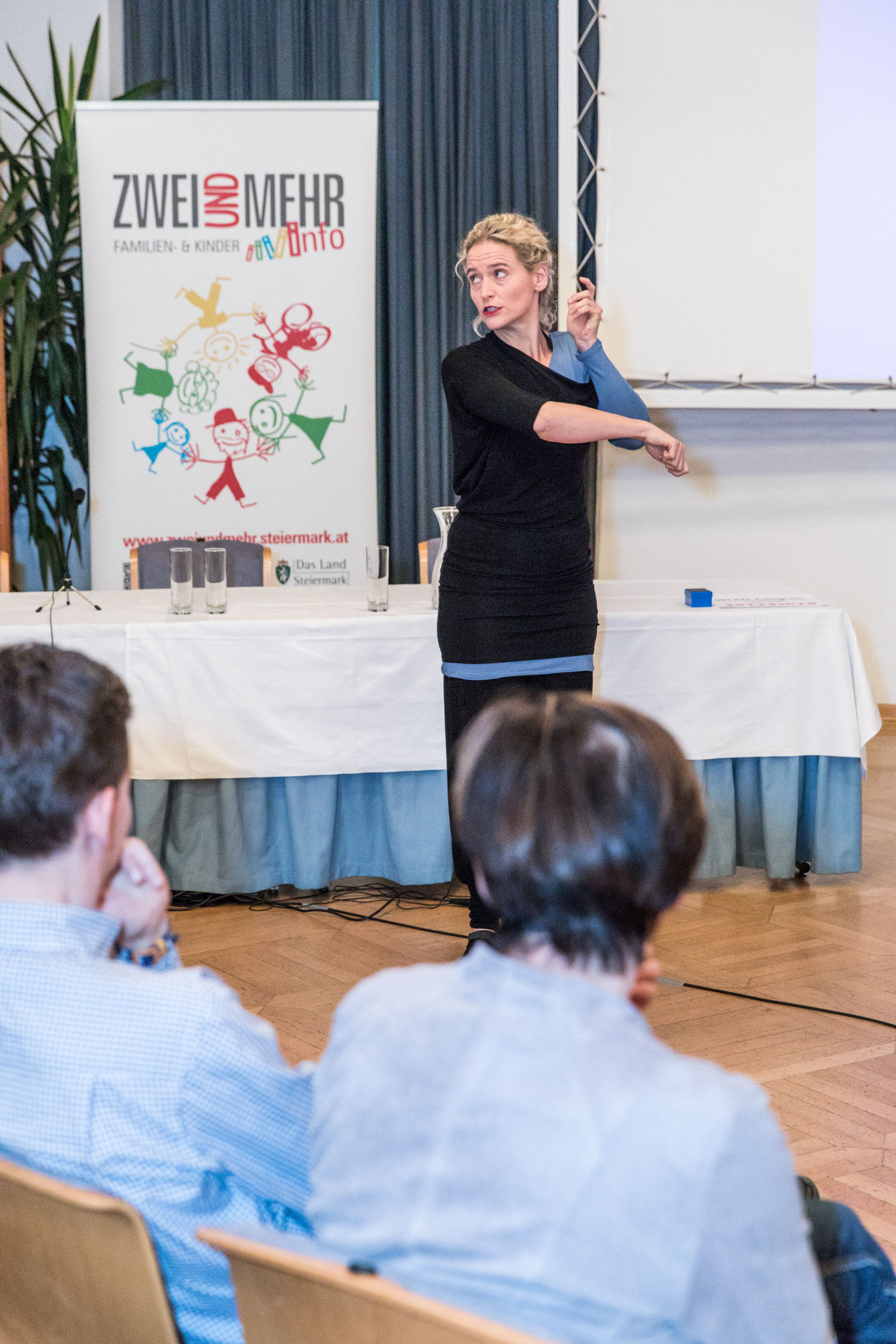 Pantomimekünstlerin: McBee Sabine Wallner