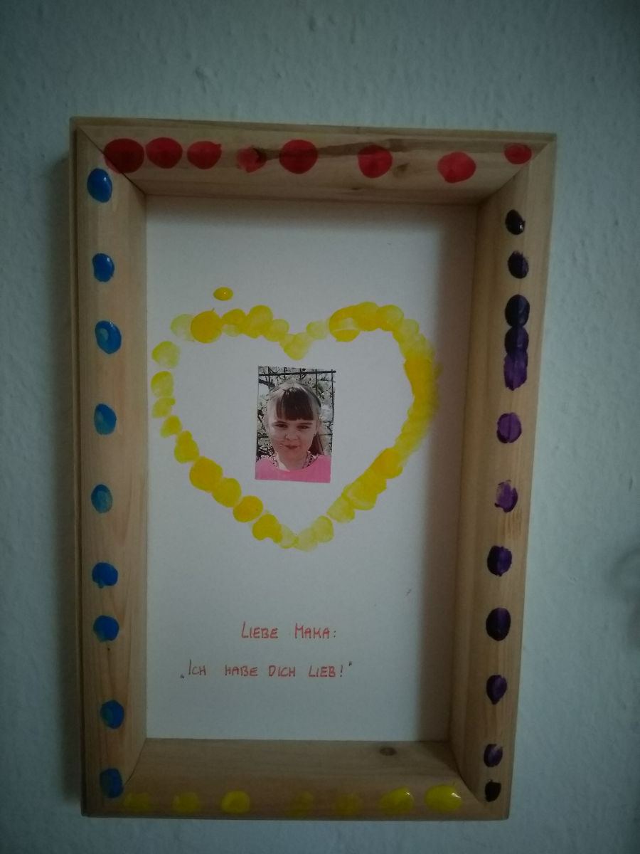 Ein selbst gebasteltes Geschenk von Julia zum Muttertag