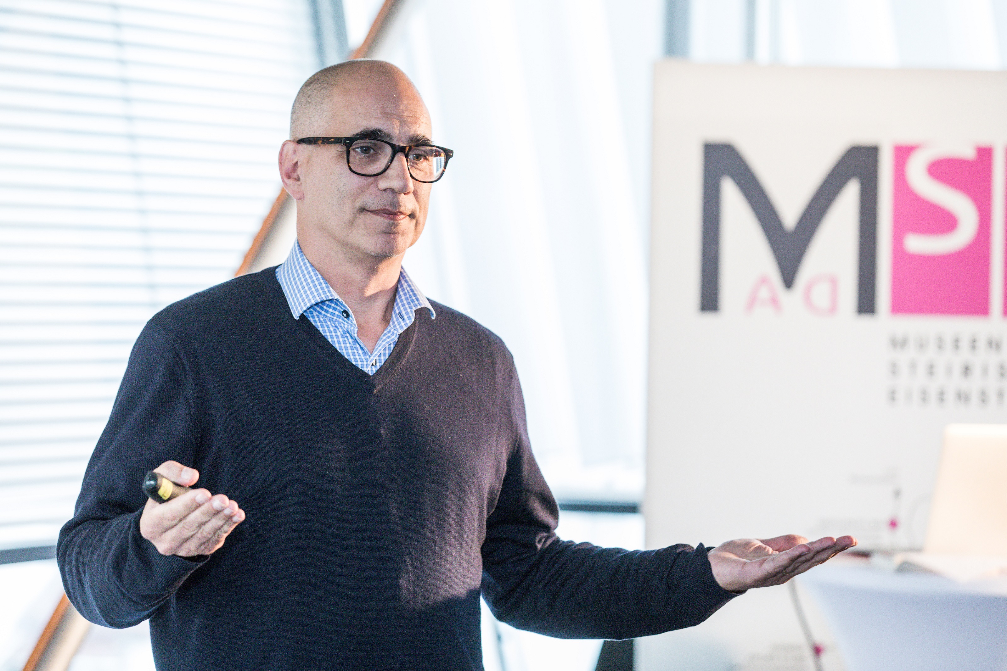 Fachvortrag durch den Medienexperten Thomas Feibel 